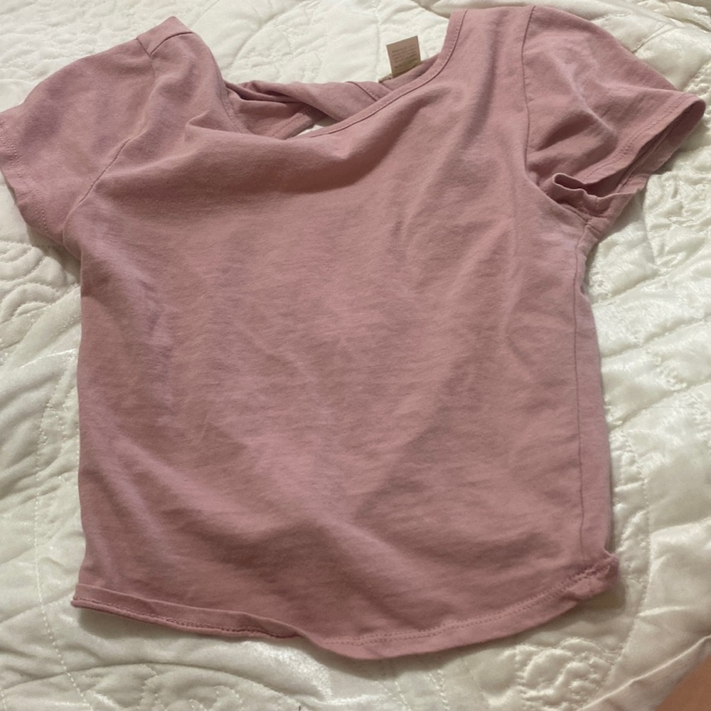 pink shirt